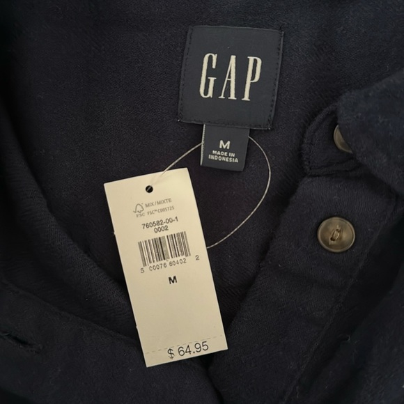 Old Navy Women’s Navy Blue Button Down Shirt - Medium - Picture 7 of 7